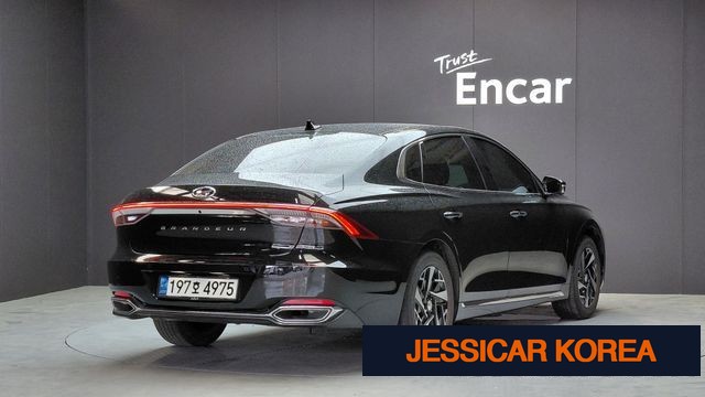 2022 Hyundai The New Grandeur IG Hybrid - Thumbnail 3