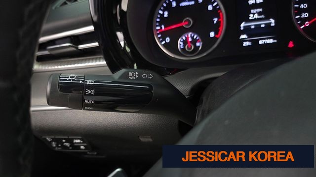 2021 Kia K5 3rd Gen - Thumbnail 3