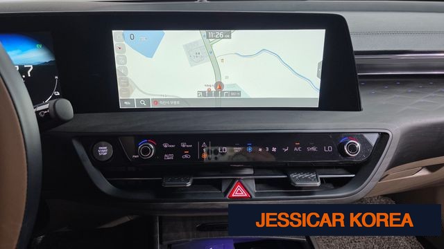 2023 Kia K8 Hybrid - Thumbnail 10