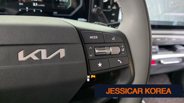 2025 Kia EV3 - Thumbnail 10