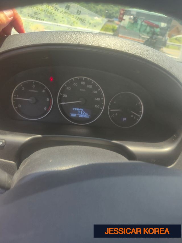 2020 Hyundai The New Grand Starex - Thumbnail 6