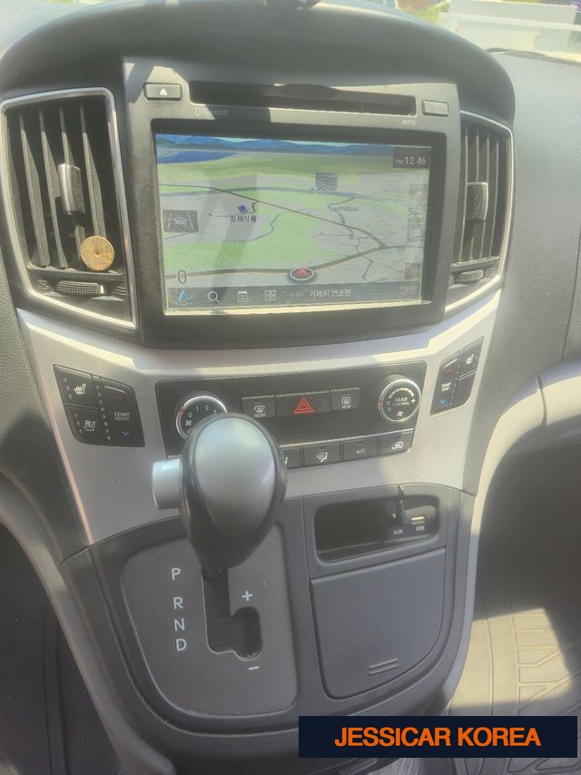 2020 Hyundai The New Grand Starex - Thumbnail 9