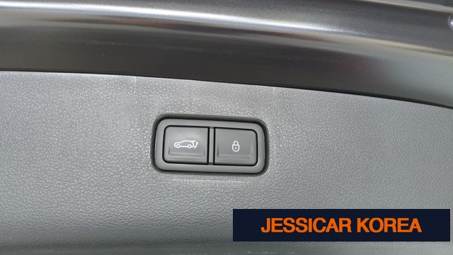 2023 Genesis GV80 - Thumbnail 2