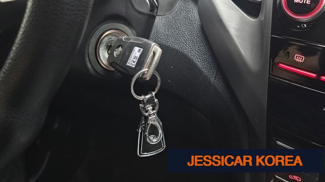 2016 KG Mobility Tivoli - Thumbnail 8