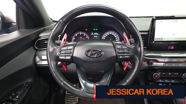 2018 Hyundai Veloster (JS) - Thumbnail 4