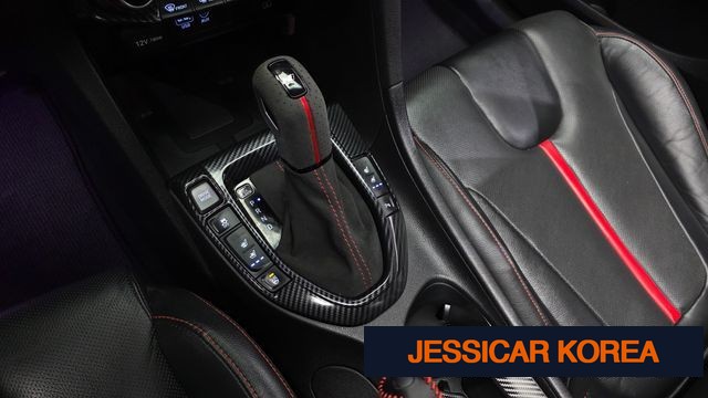 2018 Hyundai Veloster (JS) - Thumbnail 7