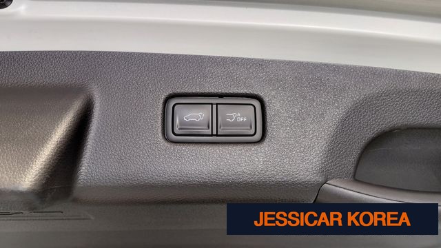 2023 Kia Carnival 4th Gen - Thumbnail 9