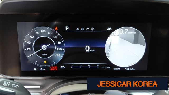 2023 Kia Carnival 4th Gen - Thumbnail 2