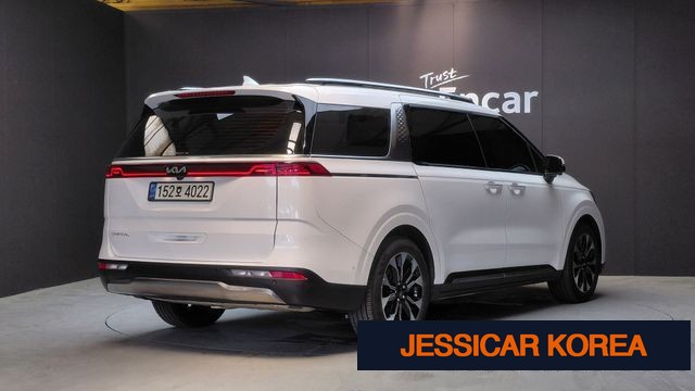 2023 Kia Carnival 4th Gen - Thumbnail 2