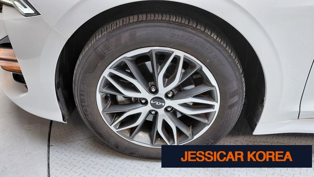 2023 Kia K5 3rd Gen - Thumbnail 2
