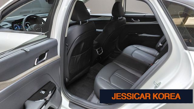 2023 Kia K5 3rd Gen - Thumbnail 9