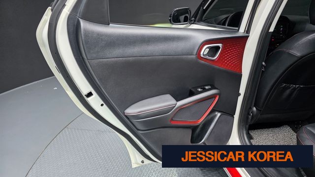 2019 Kia soul booster - Thumbnail 4