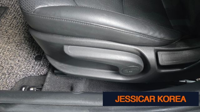2016 Hyundai Avante AD - Thumbnail 9