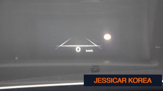 2023 Genesis Electrified G80 (RG3) - Thumbnail 7