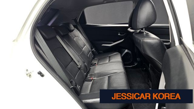 2017 KG Mobility New Style Korando C - Thumbnail 7