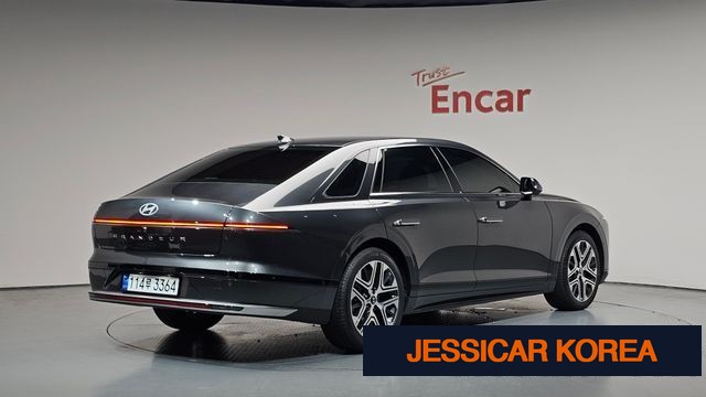 2026 Hyundai Grandeur (GN7) - Thumbnail 4