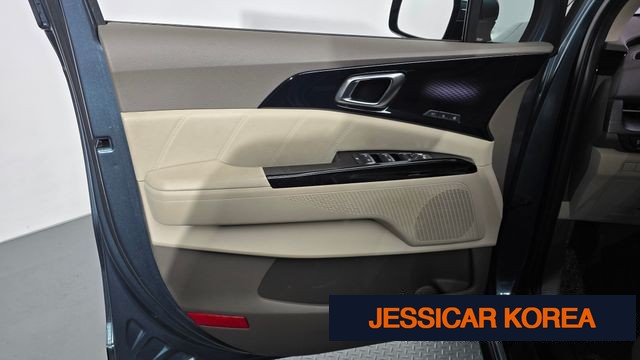 2021 Kia Carnival 4th Gen - Thumbnail 2
