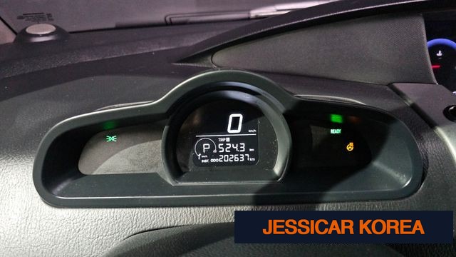 2017 KG Mobility Korando Turismo - Thumbnail 6
