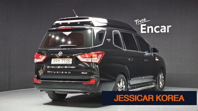 2017 KG Mobility Korando Turismo - Thumbnail 7