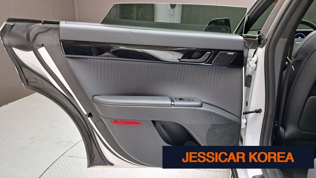 2023 Hyundai Grandeur (GN7) - Thumbnail 8