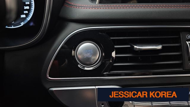 2019 Genesis G70 - Thumbnail 3