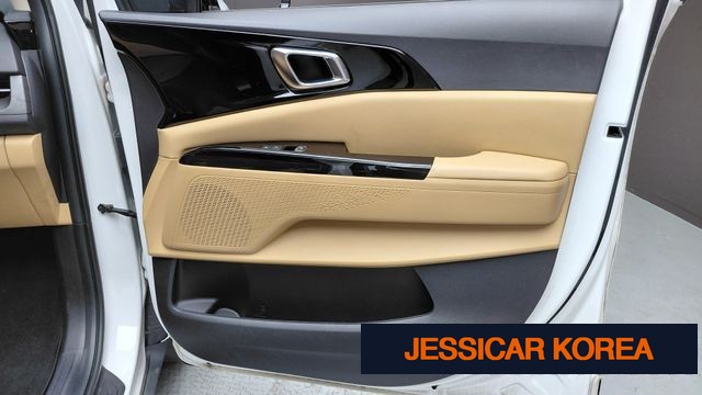 2022 Kia Carnival 4th Gen - Thumbnail 9