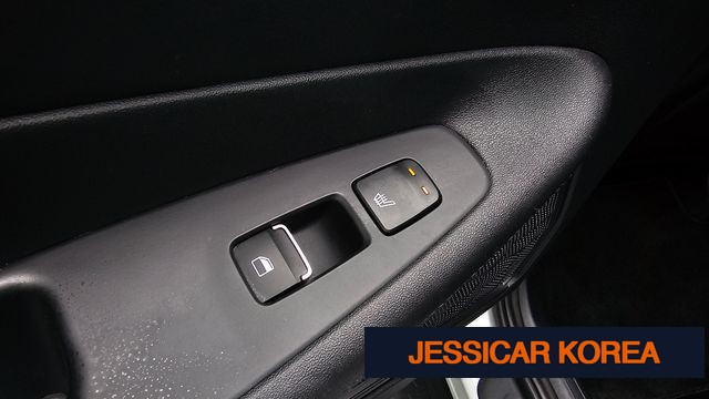 2023 Hyundai The New Santa Fe - Thumbnail 9