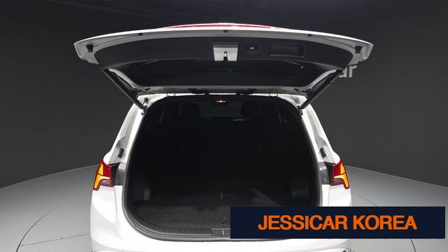 2021 Hyundai The New Santa Fe - Thumbnail 3