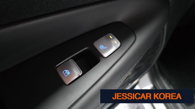 2021 Hyundai The New Santa Fe - Thumbnail 4