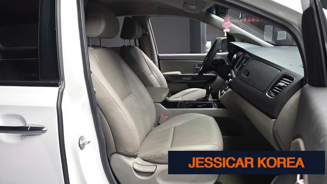 2015 Kia All New Carnival - Thumbnail 4