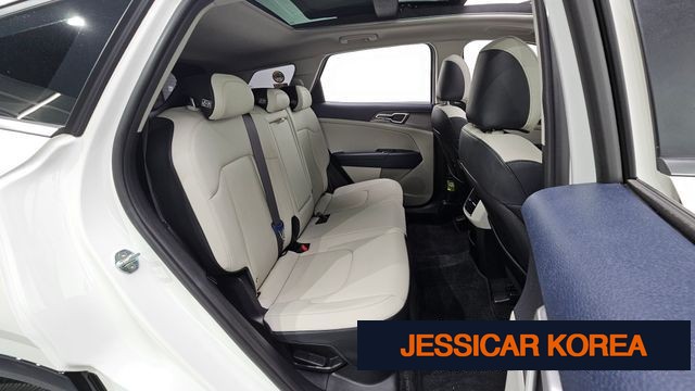 2022 Kia Sportage 5th generation hybrid - Thumbnail 10