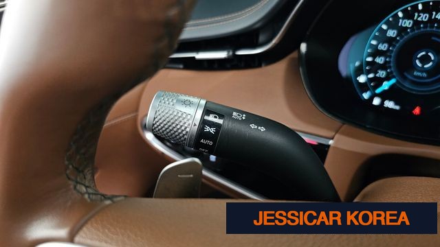 2023 Genesis GV70 - Thumbnail 3