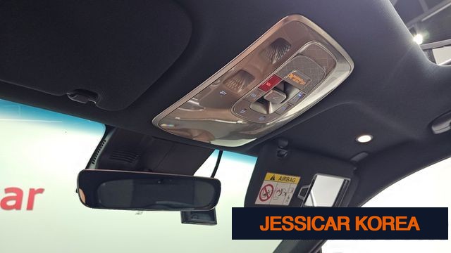 2023 Genesis GV70 - Thumbnail 9