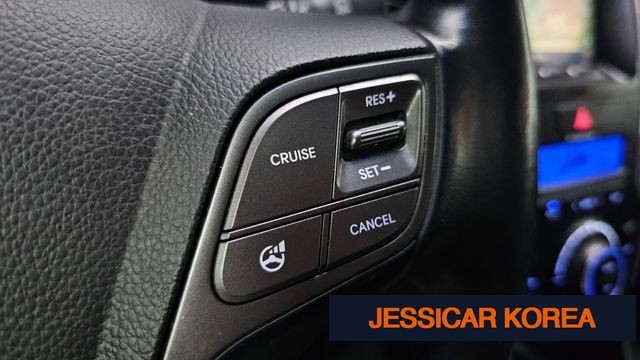 2013 Hyundai Santa Fe DM - Thumbnail 7