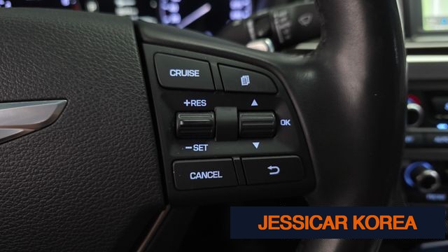 2015 Hyundai Genesis DH - Thumbnail 6