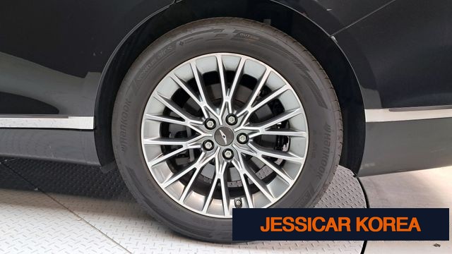 2024 Genesis G80 (RG3) - Thumbnail 9