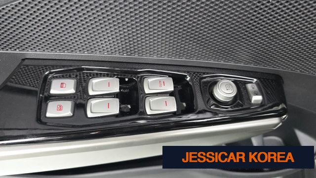 2016 KG Mobility Tivoli - Thumbnail 9