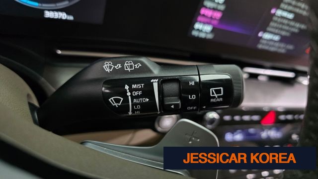 2023 Kia Carnival 4th Gen - Thumbnail 3