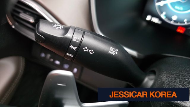 2023 Hyundai The New Santa Fe - Thumbnail 6