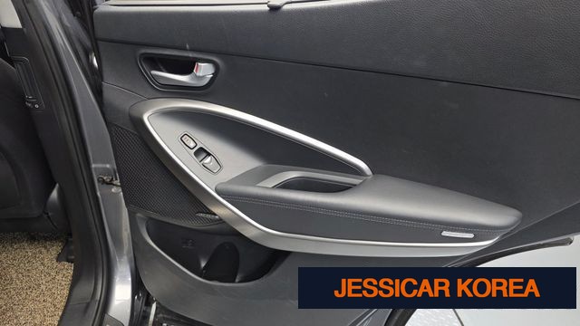 2015 Hyundai Santa Fe DM - Thumbnail 7