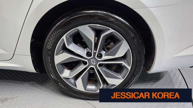 2019 Renault Korea SM6 - Thumbnail 3