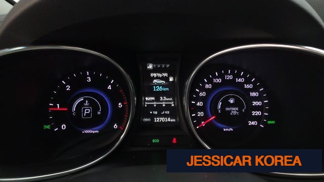 2015 Hyundai Santa Fe DM - Thumbnail 9